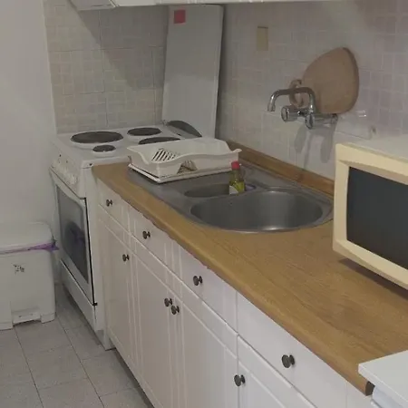 Apartament Katerina Triovasálos