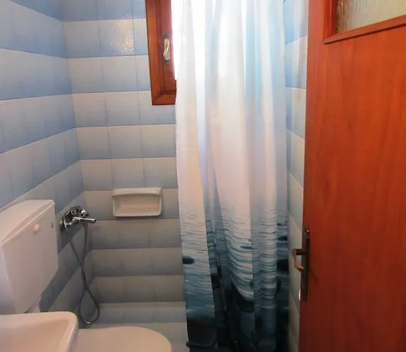 Katerina Triovasálos